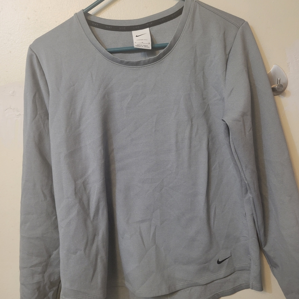 Nike Therma Fit Shirt